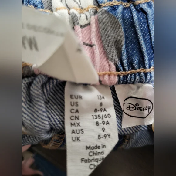 H&N Girls Disney Jeans - Picture 4 of 5